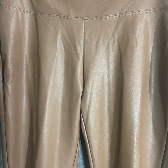 Zenana Tan Faux Leather Pants Large - Picture 3 of 7
